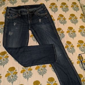 Silver jean twisted capri size 28. Distressed